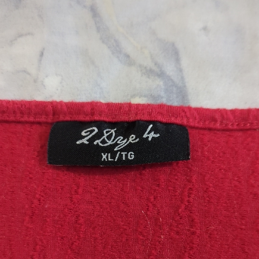 Size XL Women's2 Dye 4 Red Button-Detail Sweater Top - Picture 7 of 14